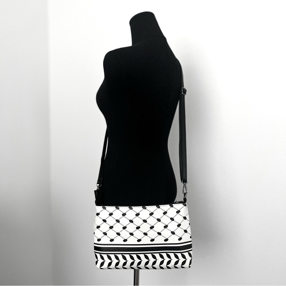 Keffiyeh Shoulder/Crossbody Bag with Adjustable Strap • Free Palestine - Picture 3 of 8